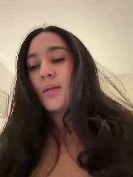 Nina lovi online show from June 2026 02:24:02 AM