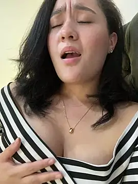 Nina lovi online show from January 2025 11:29:01 PM