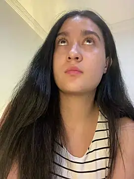 Nina lovi online show from December 2024 01:45:01 AM