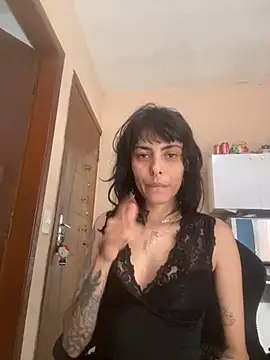 Sarah-safada online show from November 2025 06:41:02 PM