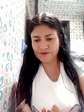 Snapshot of salomexlove_20 chatting on March 2025 03:29:02 PM salomexlove 20 online show from March 2025 03:29:02 PM