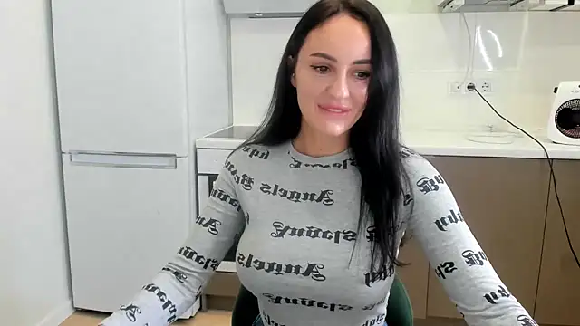 Your Masha online show from December 2025 09:53:01 AM