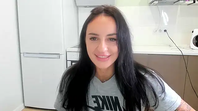 Your Masha online show from December 2025 10:06:01 AM