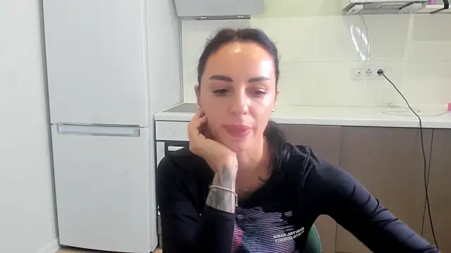 Your Masha online show from November 2025 08:47:02 AM