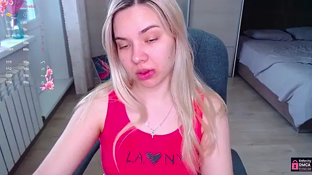 Lana  Nova online show from May 2026 06:35:02 AM