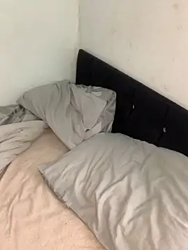 modeljadeelee online show from February 2026 01:19:02 PM