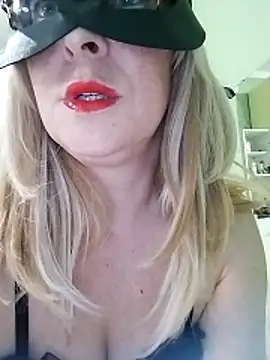 Snapshot of Vivian115 chatting on May 2026 03:51:02 PM Vivian115 online show from May 2026 03:51:02 PM