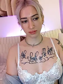 Fuck-Gina online show from January 2026 11:22:02 PM