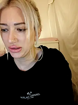 Fuck-Gina online show from July 2026 10:23:01 PM
