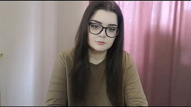 ohhhMie online show from February 2025 07:44:02 AM