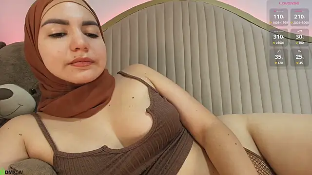 Snapshot of dalilasaadi_ chatting on July 2026 03:23:01 AM dalilasaadi online show from July 2026 03:23:01 AM