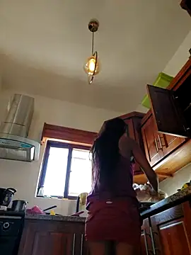 Luna-Natural online show from February 2026 12:23:01 PM