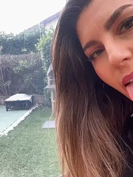 nicole 98 online show from April 2026 02:57:02 PM