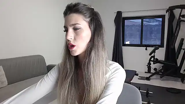 nicole 98 online show from March 2026 05:24:01 PM