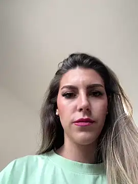 nicole 98 online show from March 2026 03:26:02 PM