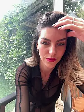 nicole 98 online show from April 2026 02:54:02 PM