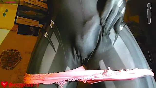 sexypenis75 online show from April 2026 06:15:02 PM