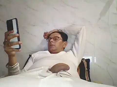 Kumarjay330 online show from February 2026 05:12:02 PM