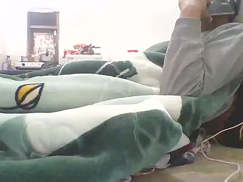 Kumarjay330 online show from December 2025 03:54:01 PM