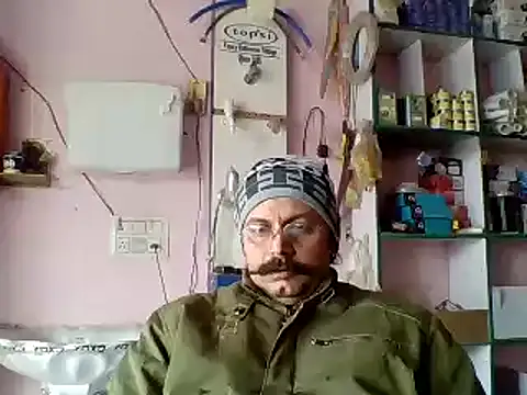 Snapshot of Kumarjay330 chatting on January 2025 06:53:02 AM Kumarjay330 online show from January 2025 06:53:02 AM