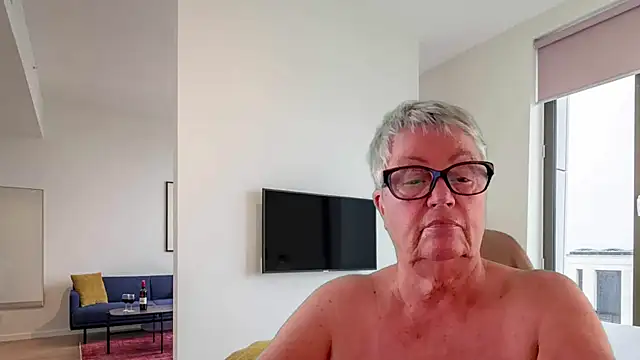 GrannyChrissy68 online show from May 2026 05:23:02 PM