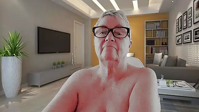 GrannyChrissy68 online show from January 2026 02:12:01 PM