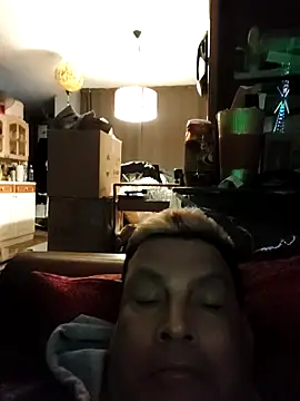 Snapshot of gayphotograper chatting on December 2025 01:33:01 AM gayphotograper online show from December 2025 01:33:01 AM