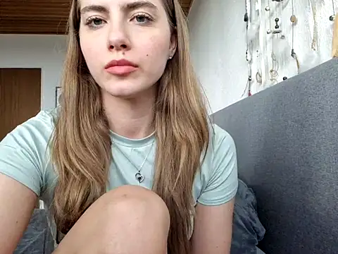Snapshot of RubyRubin chatting on March 2025 02:44:02 PM RubyRubin online show from March 2025 02:44:02 PM