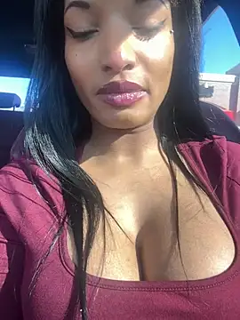 Snapshot of NicoleCocksXXX chatting on January 2026 04:32:01 PM NicoleCocksXXX online show from January 2026 04:32:01 PM