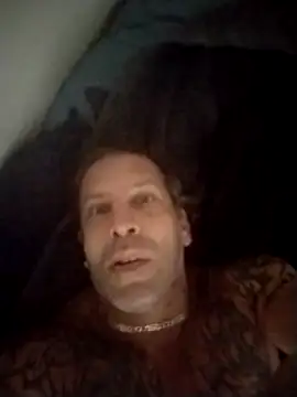 trucker1979 online show from November 2025 07:51:01 PM