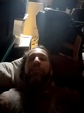 trucker1979 online show from January 2026 05:19:01 PM