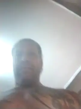 trucker1979 online show from December 2025 11:18:01 PM