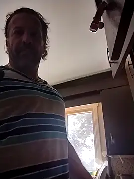 trucker1979 online show from March 2026 03:17:01 PM