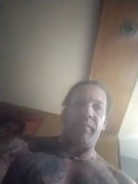 trucker1979 online show from November 2025 06:30:01 PM