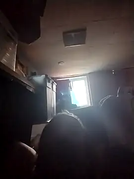 trucker1979 online show from March 2026 04:44:02 PM