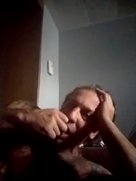 trucker1979 online show from November 2025 08:14:01 PM