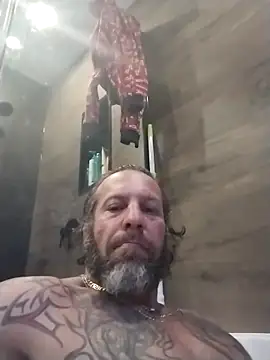 trucker1979 online show from March 2026 10:17:01 PM