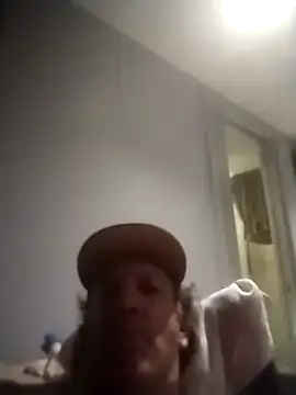 trucker1979 online show from November 2025 09:35:01 AM