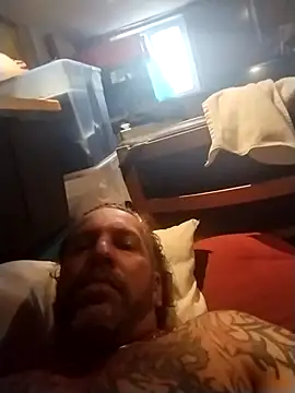 trucker1979 online show from March 2026 03:29:01 PM