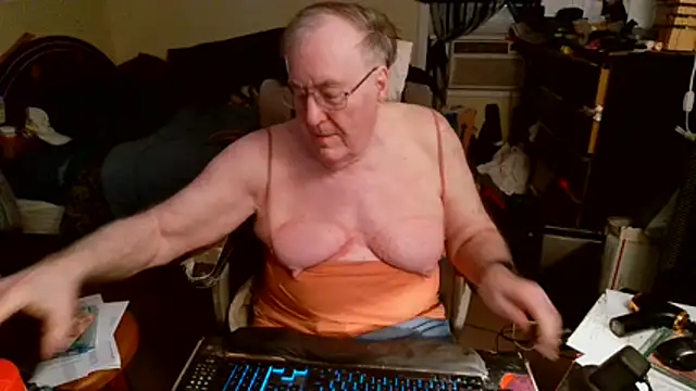 Toastir online show from February 2026 09:45:01 PM