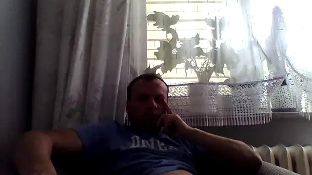Snapshot of grzes19763 chatting on June 2026 01:49:01 PM grzes19763 online show from June 2026 01:49:01 PM