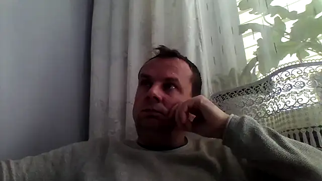 Snapshot of grzes19763 chatting on June 2026 08:25:01 AM grzes19763 online show from June 2026 08:25:01 AM