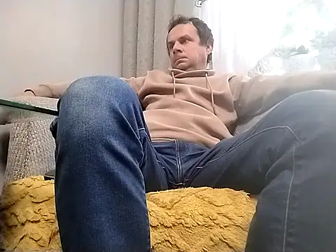 grzes19763 online show from September 2025 08:42:01 AM