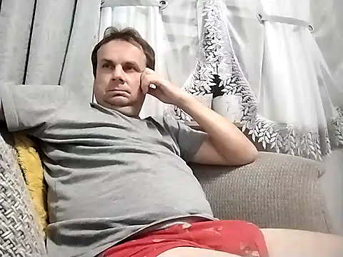 grzes19763 online show from September 2025 08:56:01 PM