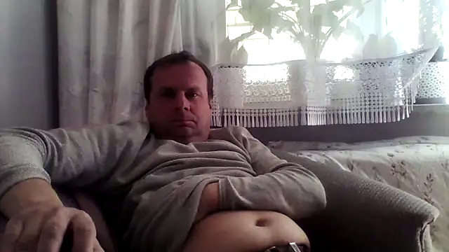 grzes19763 online show from April 2026 10:00:01 AM