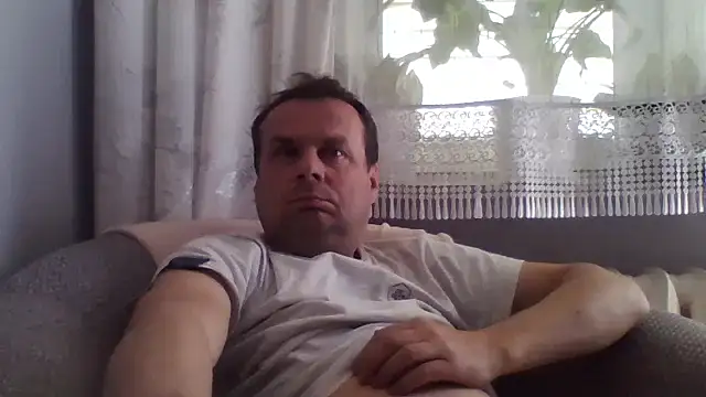 grzes19763 online show from April 2026 10:05:01 AM