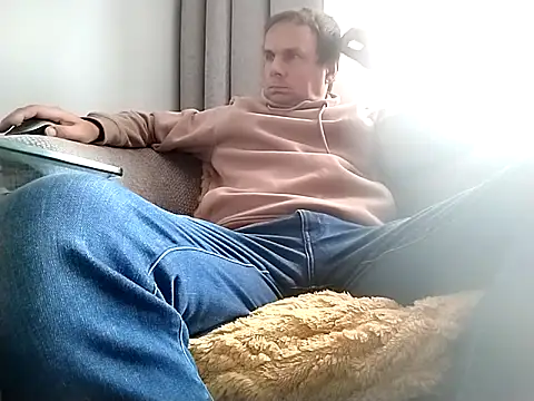 grzes19763 online show from September 2025 09:09:02 AM