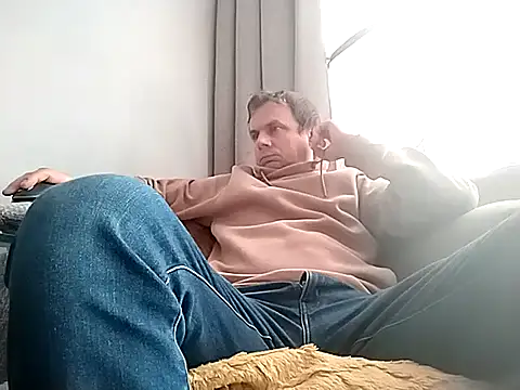 grzes19763 online show from September 2025 07:59:02 AM