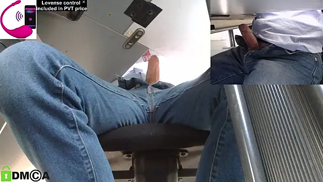 Snapshot of pliko chatting on October 2025 02:16:02 PM pliko online show from October 2025 02:16:02 PM