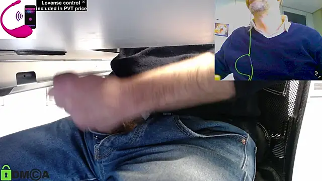 Snapshot of pliko chatting on January 2026 09:24:02 AM pliko online show from January 2026 09:24:02 AM